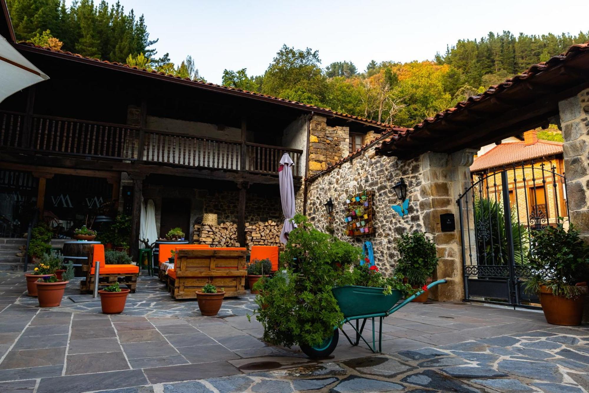 Posada Villa Matilde Сильориго-де-Льебана Экстерьер фото